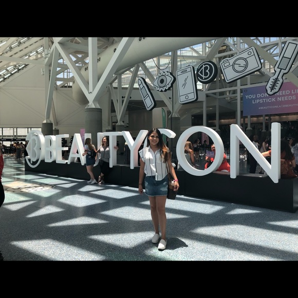 Meet You Posher, Mariela ❗️ - Picture 1 of 5